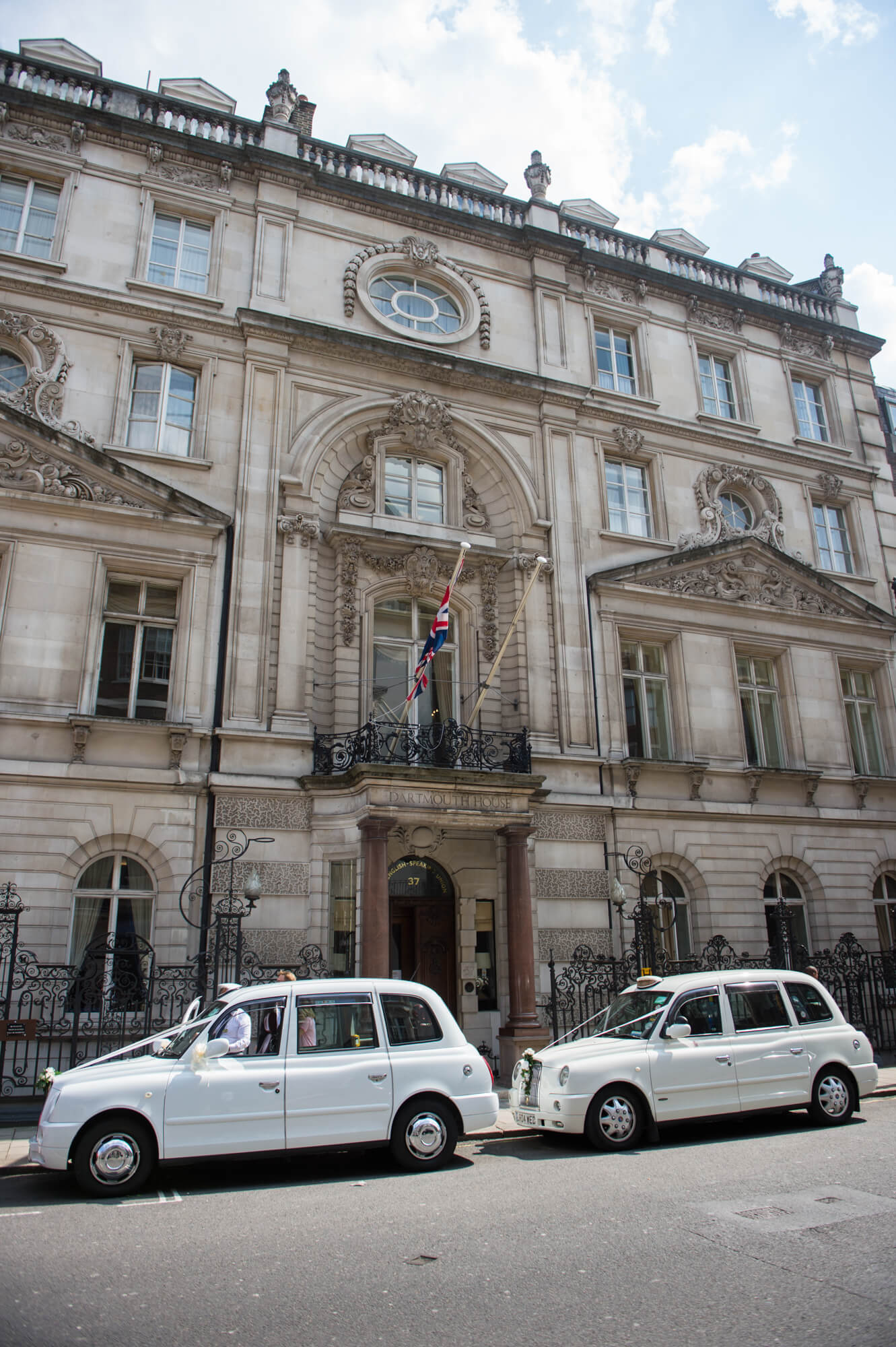 A exterior shot of Dartmouth house wedding venue in London